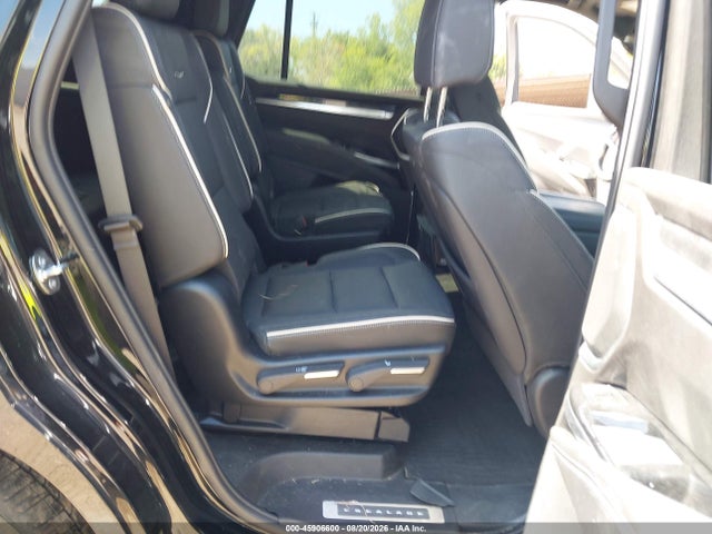 Продажа на аукционе авто 2025 Cadillac Escalade Sport, vin: 1GYS8ERL0SR102421, номер лота: 45906600