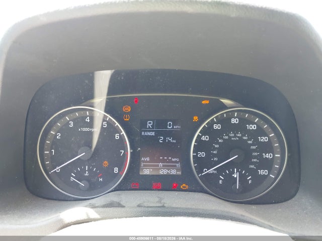 Продажа на аукционе авто 2017 Hyundai Elantra Se, vin: KMHD74LF1HU068084, номер лота: 45906611