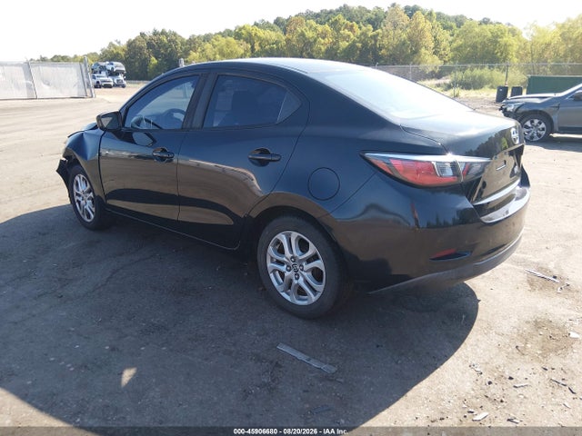 2016 Scion Ia მანქანა იყიდება აუქციონზე, vin: 3MYDLBZV6GY146603, აუქციონის ნომერი: 45906680