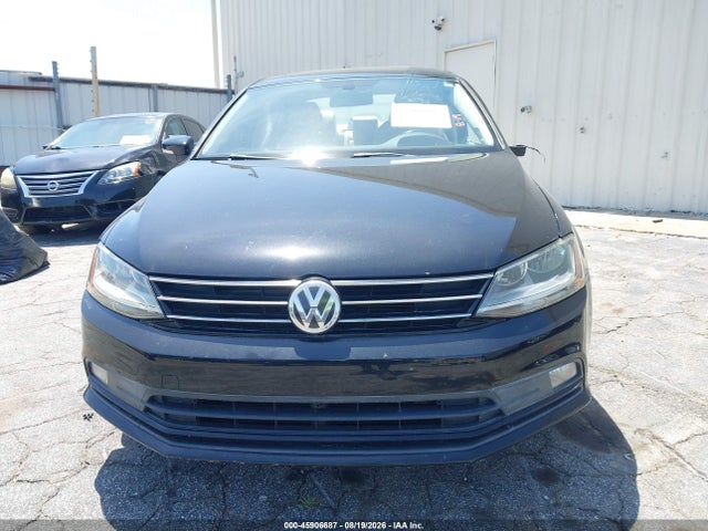 45906687 :رقم المزاد ، 3VWL17AJ7HM225547 vin ، 2017 Volkswagen Jetta 1.8t Sel مزاد بيع
