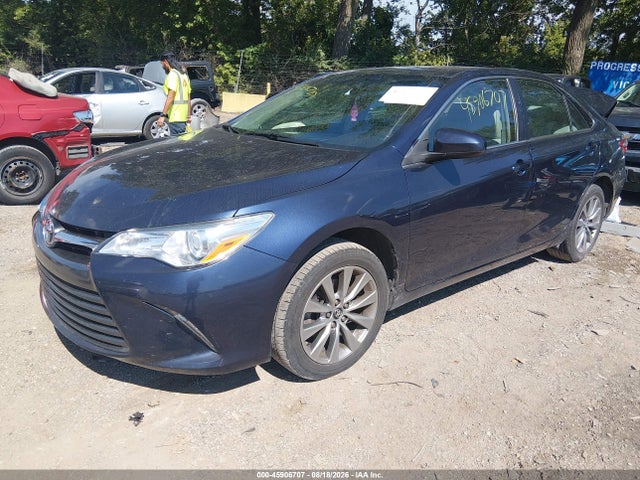 45906707 :رقم المزاد ، 4T1BF1FK7HU644407 vin ، 2017 Toyota Camry Xle مزاد بيع
