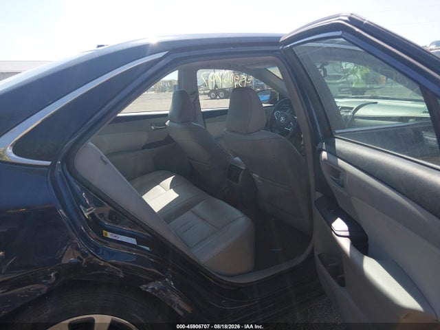 45906707 :رقم المزاد ، 4T1BF1FK7HU644407 vin ، 2017 Toyota Camry Xle مزاد بيع