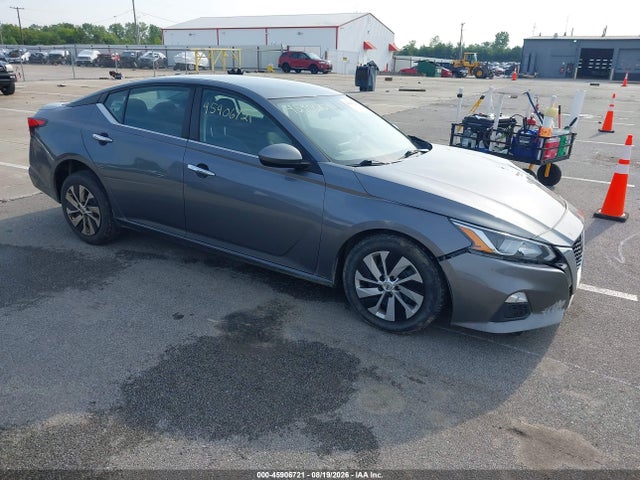 45906721 :رقم المزاد ، 1N4BL4BV9KC170686 vin ، 2019 Nissan Altima 2.5 S مزاد بيع
