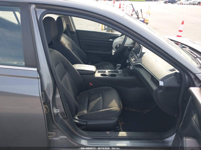 45906721 :رقم المزاد ، 1N4BL4BV9KC170686 vin ، 2019 Nissan Altima 2.5 S مزاد بيع