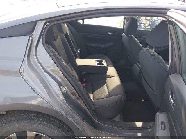 45906721 :رقم المزاد ، 1N4BL4BV9KC170686 vin ، 2019 Nissan Altima 2.5 S مزاد بيع