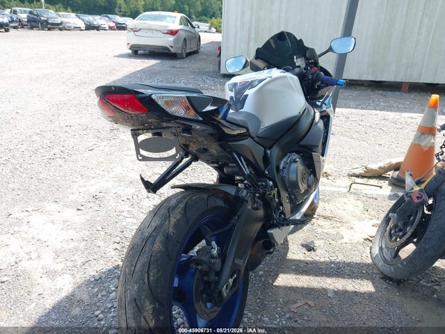 Suzuki GSX-R600 2026 JS1GN7FA7T7100613 Image 4