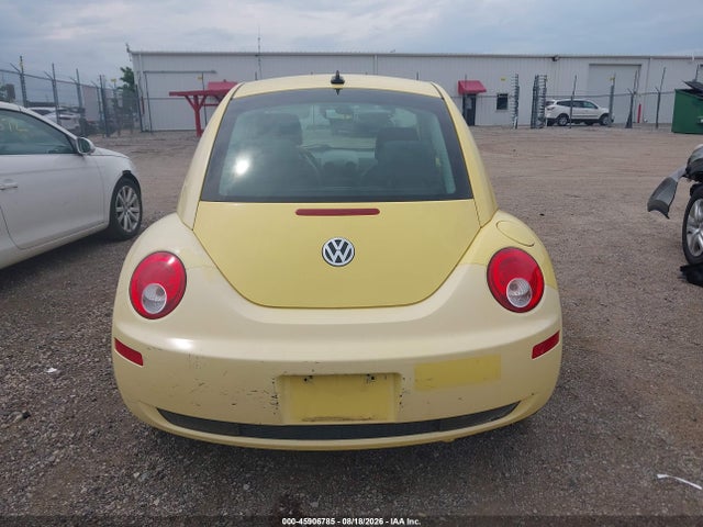 45906785 :رقم المزاد ، 3VWRW31C49M500900 vin ، 2009 Volkswagen New Beetle 2.5l مزاد بيع