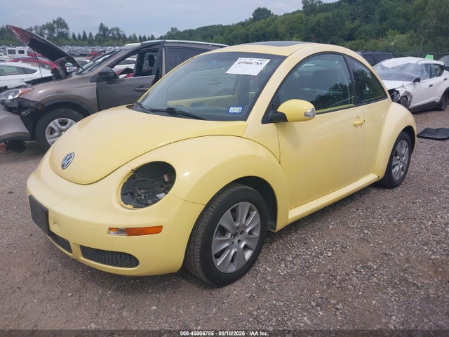 45906785 :رقم المزاد ، 3VWRW31C49M500900 vin ، 2009 Volkswagen New Beetle 2.5l مزاد بيع