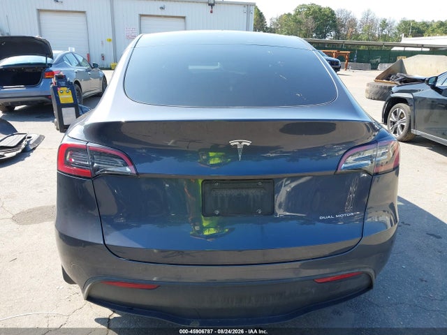 Продаж на аукціоні авто 2022 Tesla Model Y Long Range Dual Motor All-wheel Drive, vin: 7SAYGDEE8NF354029, номер лоту: 45906787
