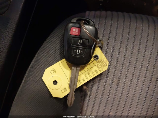 2013 Toyota Rav4 Le მანქანა იყიდება აუქციონზე, vin: JTMBFREV1DD013841, აუქციონის ნომერი: 45906801