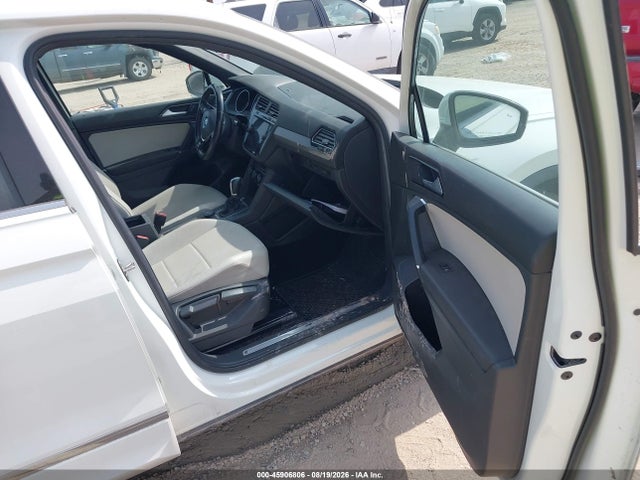 45906806 :رقم المزاد ، 3VV2B7AX4JM164861 vin ، 2018 Volkswagen Tiguan 2.0t Se/2.0t Sel مزاد بيع