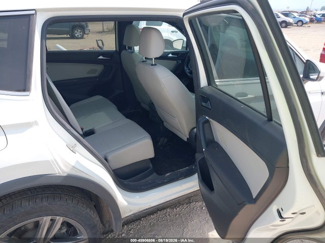 45906806 :رقم المزاد ، 3VV2B7AX4JM164861 vin ، 2018 Volkswagen Tiguan 2.0t Se/2.0t Sel مزاد بيع