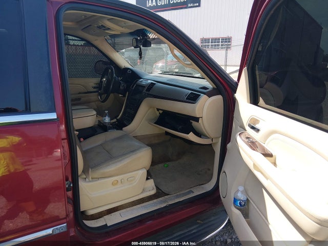 Продажа на аукционе авто 2008 Cadillac Escalade Standard, vin: 1GYEC638X8R121962, номер лота: 45906819