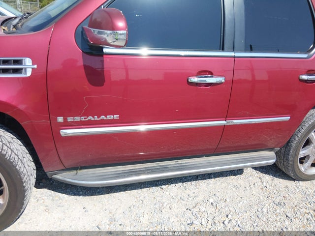 Продажа на аукционе авто 2008 Cadillac Escalade Standard, vin: 1GYEC638X8R121962, номер лота: 45906819
