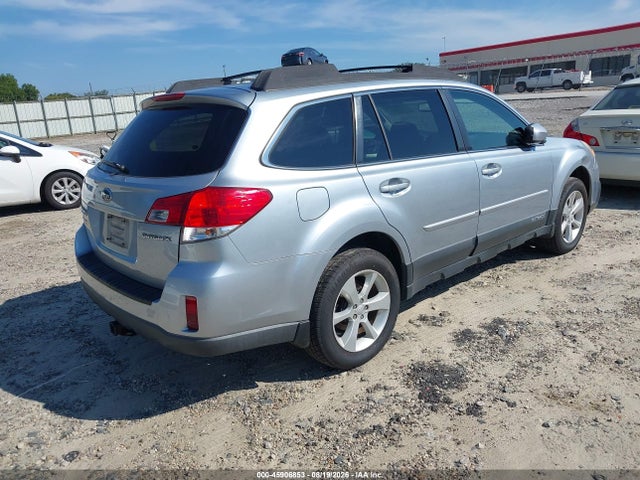45906853 :رقم المزاد ، 4S4BRCGC7D3261934 vin ، 2013 Subaru Outback 2.5i Premium مزاد بيع