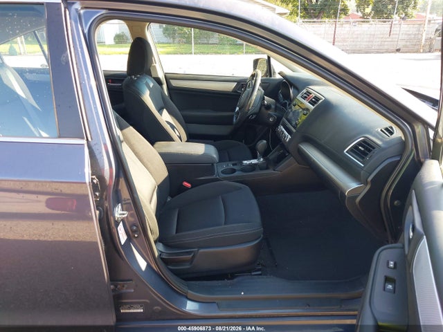 45906873 :رقم المزاد ، 4S3BNAC63H3016977 vin ، 2017 Subaru Legacy 2.5i Premium مزاد بيع