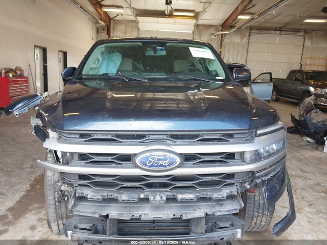 2023 Ford Expedition Xlt მანქანა იყიდება აუქციონზე, vin: 1FMJU1J82PEA35005, აუქციონის ნომერი: 45906894