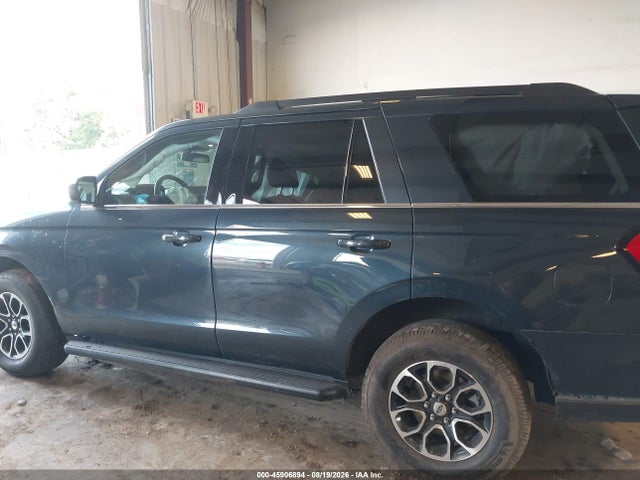 2023 Ford Expedition Xlt მანქანა იყიდება აუქციონზე, vin: 1FMJU1J82PEA35005, აუქციონის ნომერი: 45906894