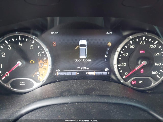 45906913 :رقم المزاد ، ZACCJBCTXFPC18266 vin ، 2015 Jeep Renegade Trailhawk مزاد بيع