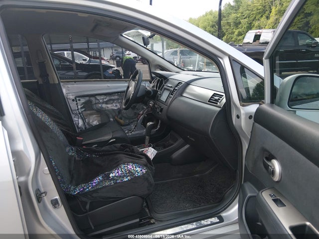 2010 Nissan Versa 1.8sl მანქანა იყიდება აუქციონზე, vin: 3N1BC1CP2AL408103, აუქციონის ნომერი: 45906954