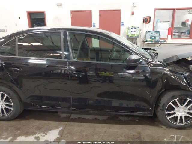 3VW267AJ6GM285511 Volkswagen Jetta 1.4t S
