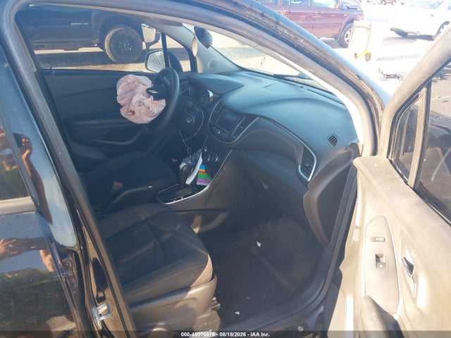 45906975 :رقم المزاد ، KL7CJNSB0MB339774 vin ، 2021 Chevrolet Trax Awd Ls مزاد بيع