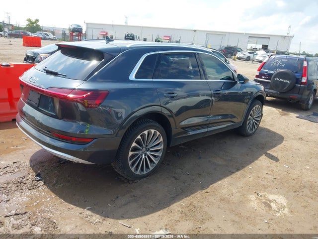 Audi E-tron Premium Plus 2019 WA1VAAGE5KB024967 Image 4