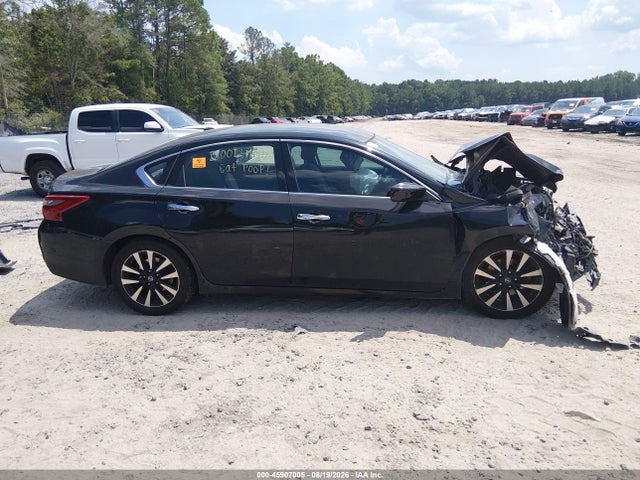 45907005 :رقم المزاد ، 1N4AL3APXJC213441 vin ، 2018 Nissan Altima 2.5 Sv مزاد بيع