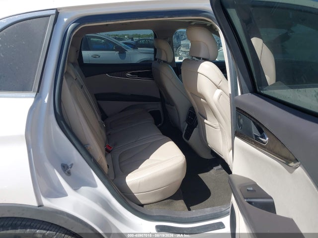 Продаж на аукціоні авто 2019 Lincoln Nautilus Reserve, vin: 2LMPJ6LP7KBL22059, номер лоту: 45907015