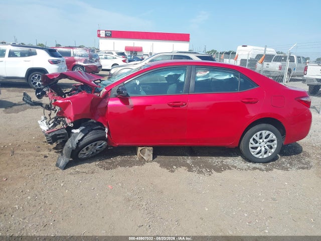 Продажа на аукционе авто 2017 Toyota Corolla Le, vin: 5YFBURHE7HP632643, номер лота: 45907032