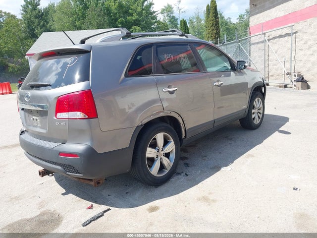 2013 Kia Sorento Ex V6 მანქანა იყიდება აუქციონზე, vin: 5XYKUDA26DG321223, აუქციონის ნომერი: 45907046