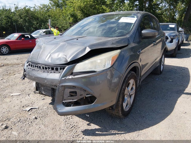 Продажа на аукционе авто 2013 Ford Escape Se, vin: 1FMCU0GX6DUB31657, номер лота: 45907066