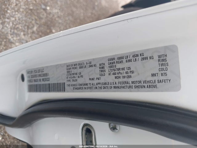 3C6UR5FJ9NG386951 RAM 2500 Laramie 4x4 6&#039;4 Box