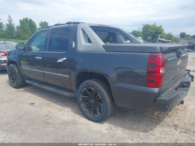 Продажа на аукционе авто 2011 Chevrolet Avalanche 1500 Ltz, vin: 3GNTKGE3XBG116962, номер лота: 45907144