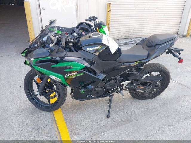 45907152 :رقم المزاد ، ML5EXGH10RDA09095 vin ، 2024 Kawasaki Ex500 H مزاد بيع