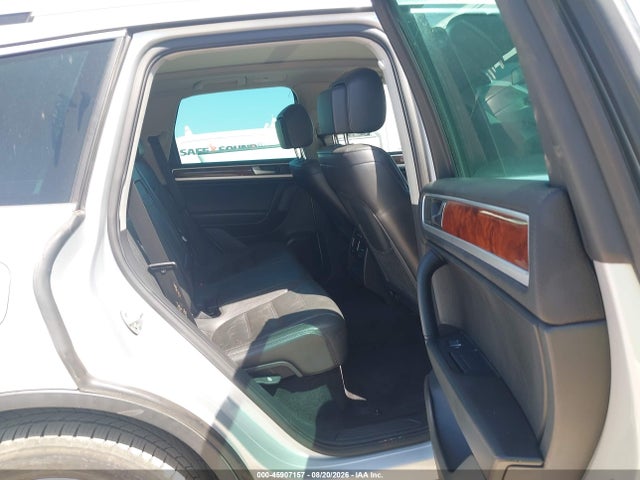 2012 Volkswagen Touareg Vr6 Lux მანქანა იყიდება აუქციონზე, vin: WVGFF9BP2CD004518, აუქციონის ნომერი: 45907157
