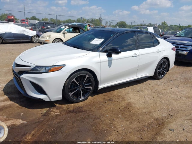 45907171 :رقم المزاد ، 4T1B61HKXKU209207 vin ، 2019 Toyota Camry Xse مزاد بيع