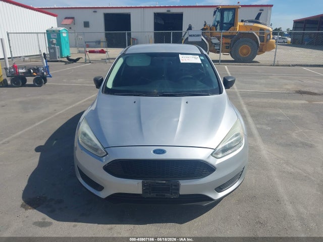 Ford FOCUS S 2016 1FADP3E29GL276233 Image 12