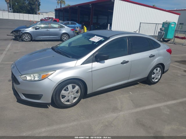 Ford FOCUS S 2016 1FADP3E29GL276233 Image 2