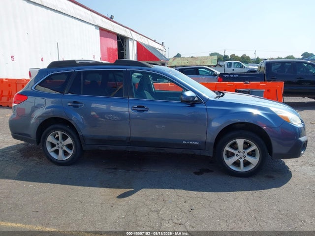 45907192 :رقم المزاد ، 4S4BRBGCXD3260514 vin ، 2013 Subaru Outback 2.5i Premium مزاد بيع