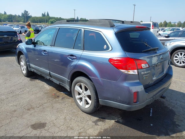 45907192 :رقم المزاد ، 4S4BRBGCXD3260514 vin ، 2013 Subaru Outback 2.5i Premium مزاد بيع