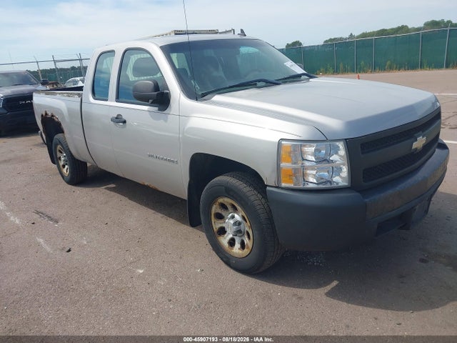 Auction sale of the 2008 Chevrolet Silverado 1500 Work Truck, vin: 2GCEC190X81270701, lot number: 45907193