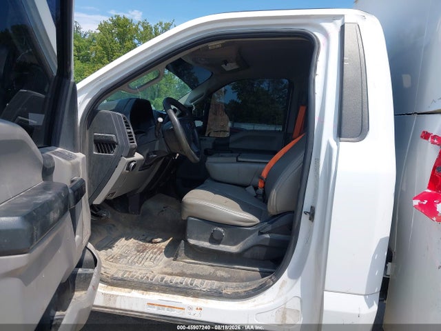 Продажа на аукционе авто 2019 Ford F-550 Chassis Xl, vin: 1FDUF5HT2KEF70823, номер лота: 45907240