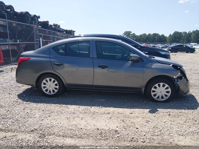 2016 Nissan Versa 1.6 S მანქანა იყიდება აუქციონზე, vin: 3N1CN7AP1GL845023, აუქციონის ნომერი: 45907306