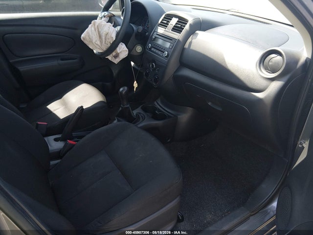 2016 Nissan Versa 1.6 S მანქანა იყიდება აუქციონზე, vin: 3N1CN7AP1GL845023, აუქციონის ნომერი: 45907306