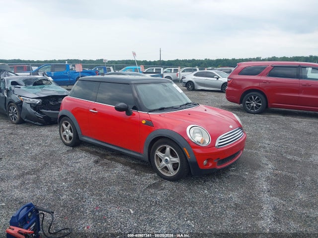 Продажа на аукционе авто 2009 Mini Cooper, vin: WMWMF33549TT69056, номер лота: 45907341