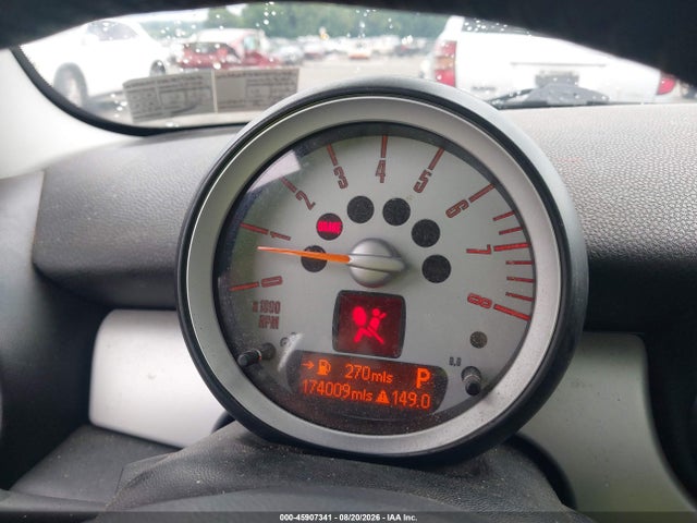 Продажа на аукционе авто 2009 Mini Cooper, vin: WMWMF33549TT69056, номер лота: 45907341