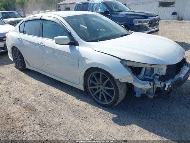 Продаж на аукціоні авто 2017 Honda Accord Sport, vin: 1HGCR2F56HA272125, номер лоту: 45907355