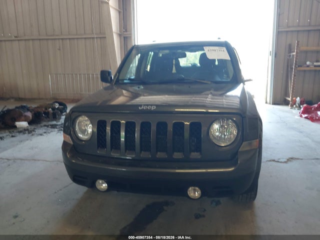 2017 Jeep Patriot Latitude მანქანა იყიდება აუქციონზე, vin: 1C4NJRFB8HD174905, აუქციონის ნომერი: 45907354
