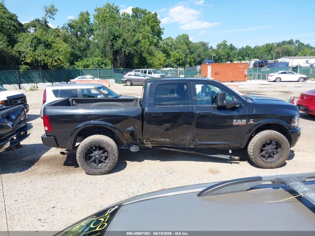 45907362 :رقم المزاد ، 3C6UR5FL5JG386716 vin ، 2018 Ram 2500 Laramie  4x4 6'4 Box مزاد بيع